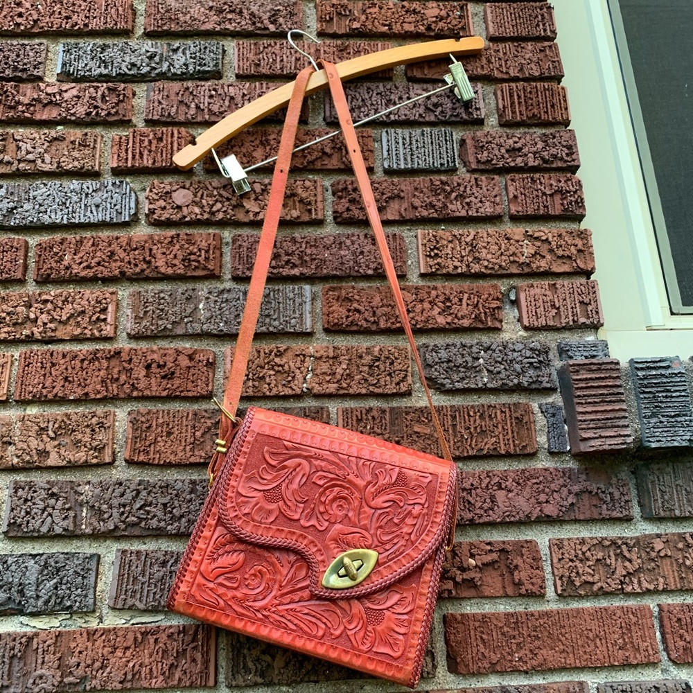 Vintage leather purse
